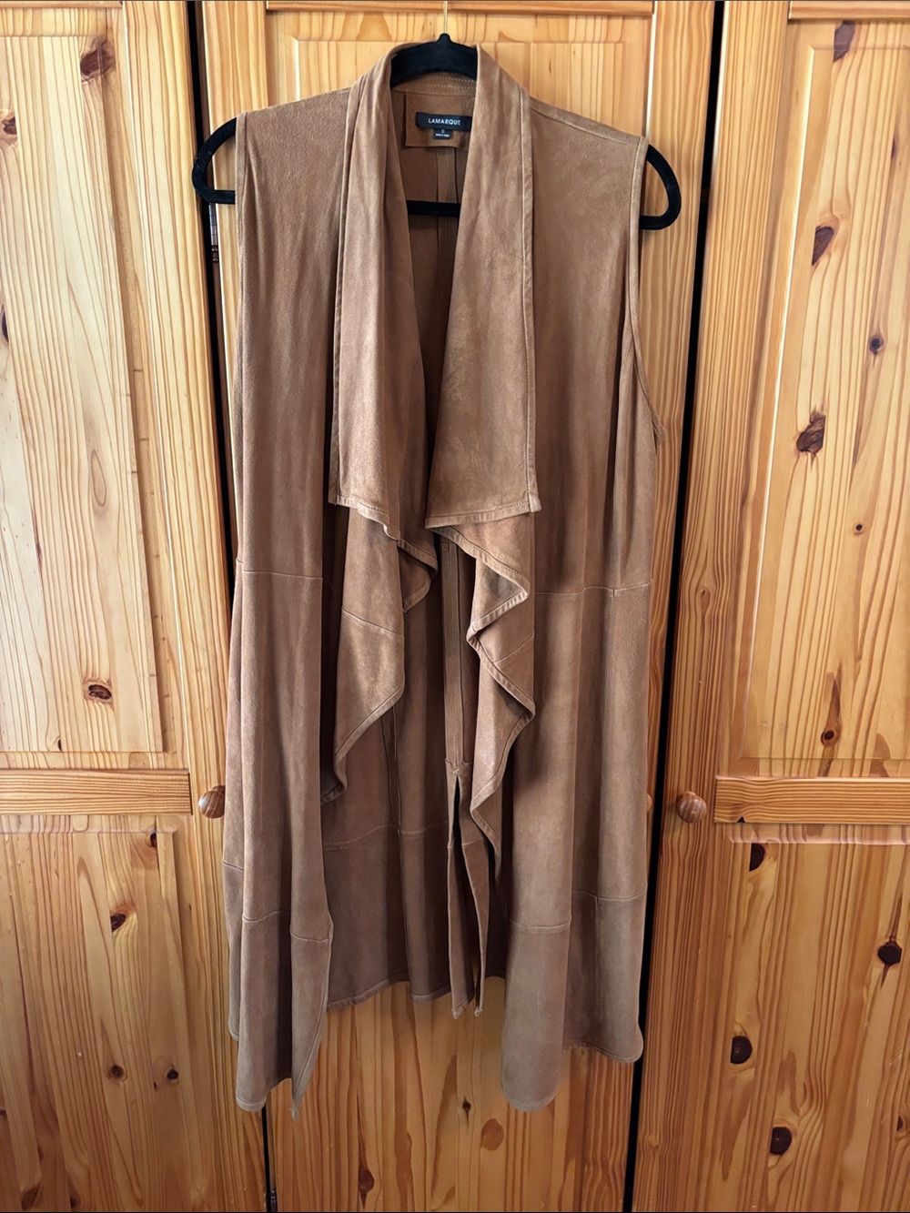 Lamarque Brown Suede Draped Sleeveless Vest dress up or down w/a vintage beauty